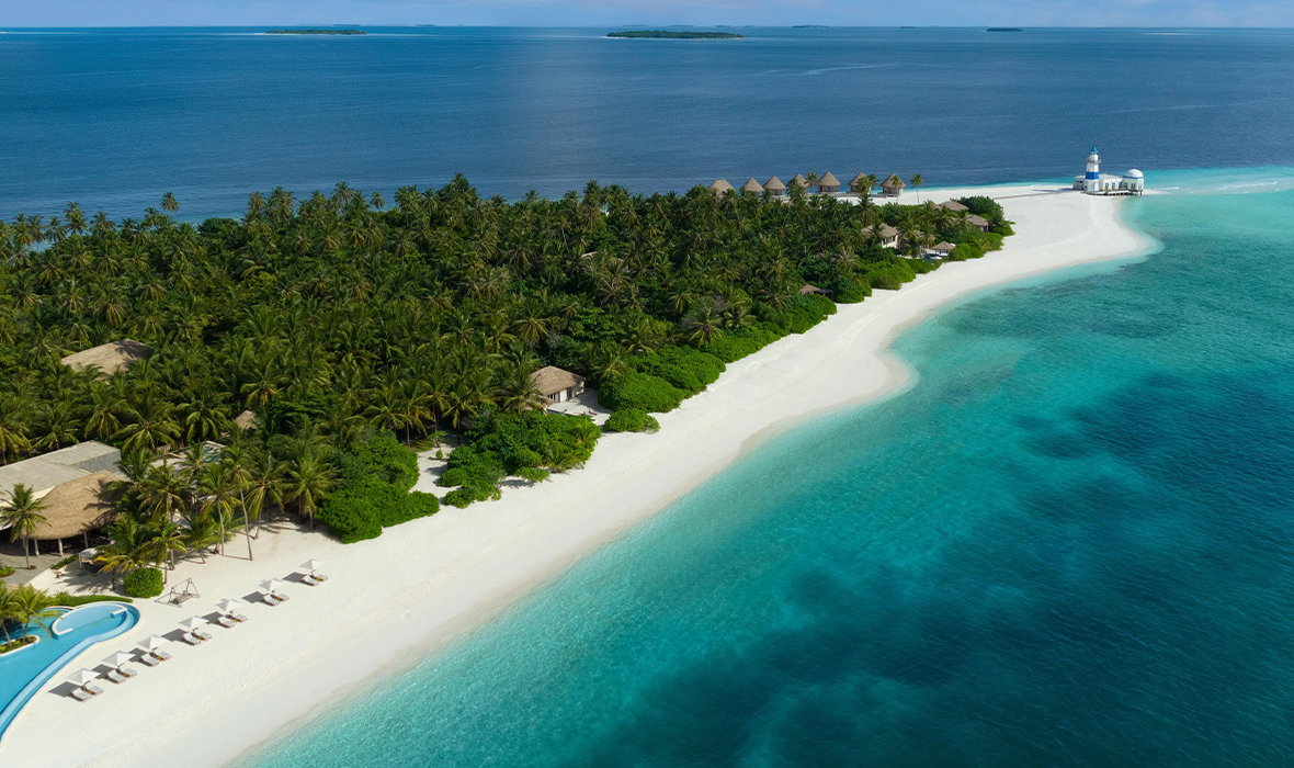 Intercontinental Maldives Maamunagau Resort