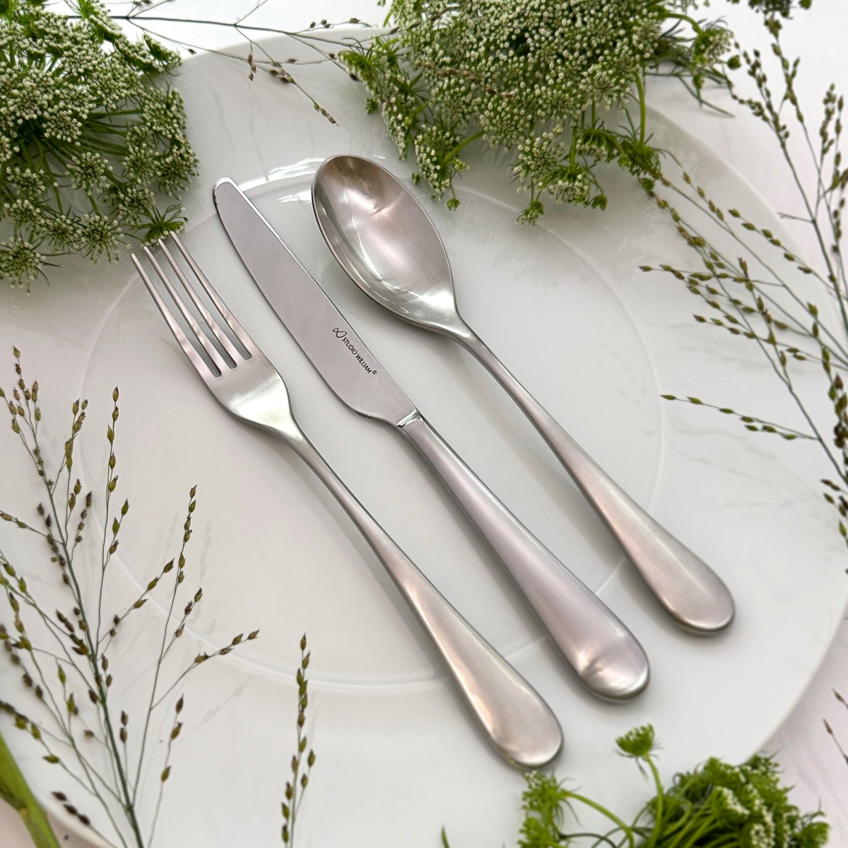 Mulberry Mirror 42-Piece Cutlery Set | 18/10 Steel, 6 Place